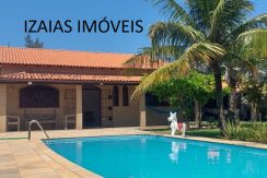 COD 359: CASA COM PISCINA EM ITAÚNA – SAQUAREMA.