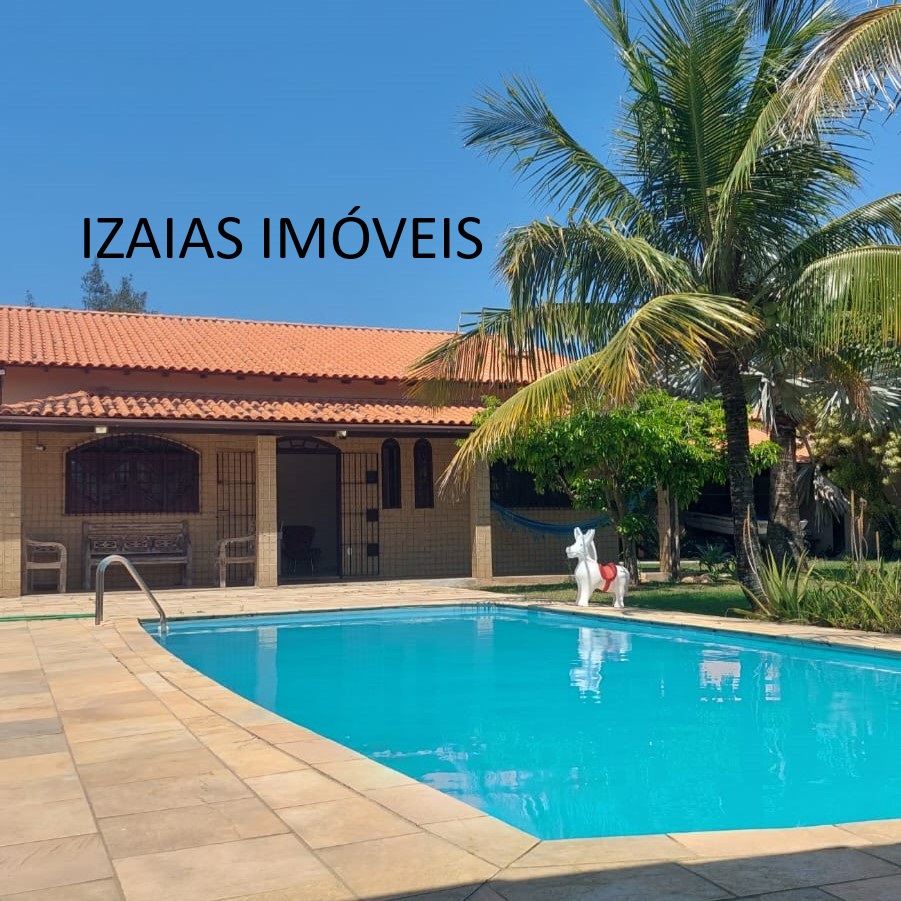 COD 359: CASA COM PISCINA EM ITAÚNA – SAQUAREMA.
