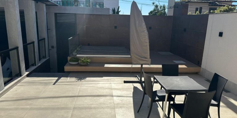 7ff4bcc6-fbd6-4a84-96b1-239cda95a347