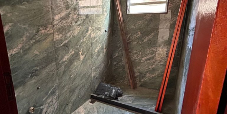 61386857-3d69-4072-8534-bc660e5c5d28