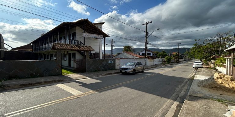 b61b3ef8-322c-4820-82cf-5f507a22489e