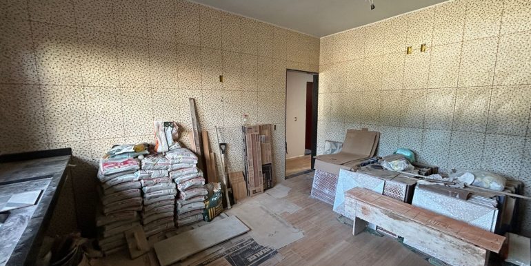 c6d01790-c337-46c0-ba05-d99392cbad2c