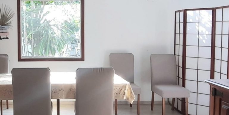 37f31bb6-4e42-48de-9728-4e1ce2ae5937