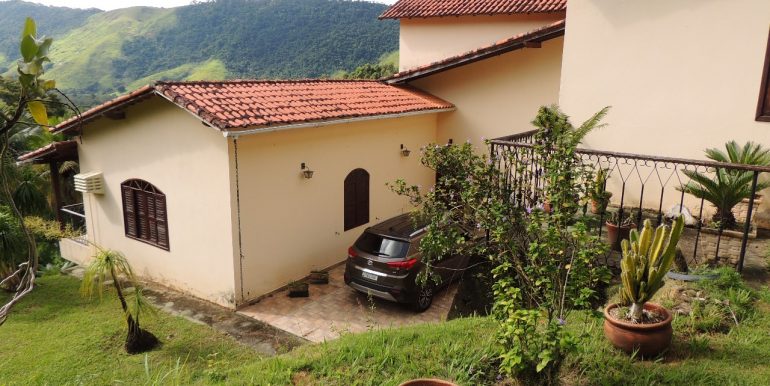 7b045ea1-c611-4e1c-ae27-31955c72c47a