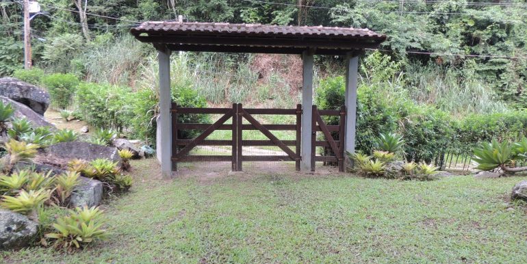 801d8ede-8c28-4901-93a4-49237ef262d6