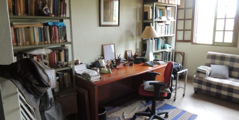 df33c63e-72f0-4211-9369-40a1d210d022