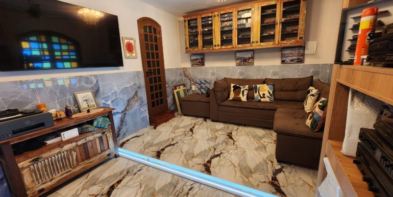 53b236b9-ffda-41fa-8f29-e7529f54d012