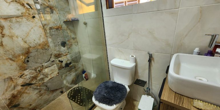 b584b32c-1cf6-4d5b-8adc-b281708ac55e