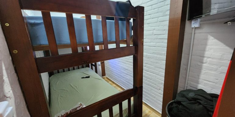 cd41dffe-2e07-4d7f-8596-7bb8eaa20148