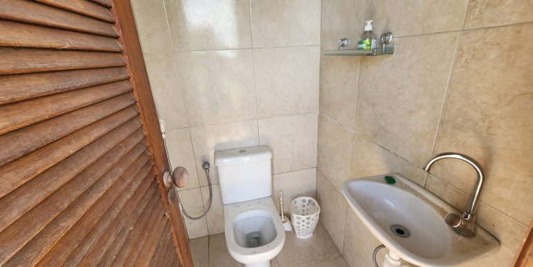 da584cf6-769d-4d60-b641-c11d5f9f1761