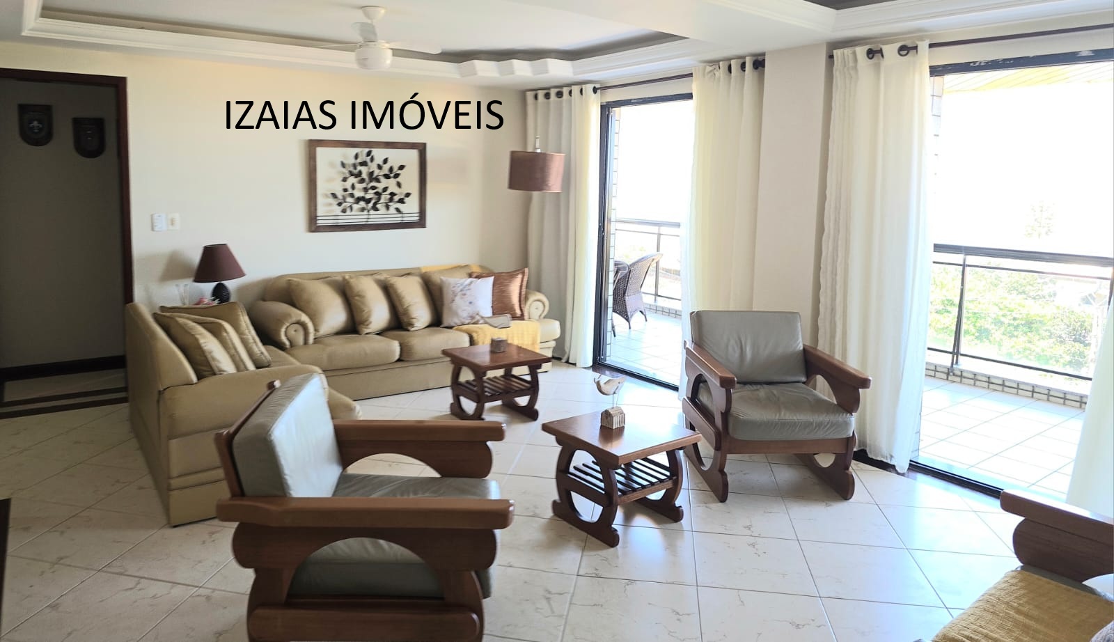 COD 321: APARTAMENTO COM FRENTE PARA PRAIA DE ITAÚNA – SAQUAREMA.