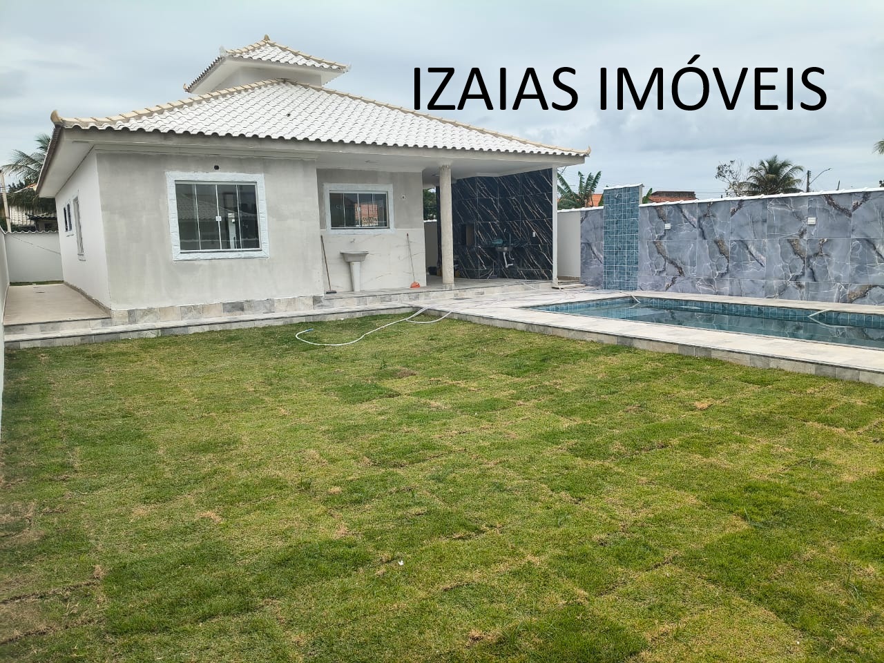 COD 510: LINDA CASA COM PISCINA – SAQUAREMA.