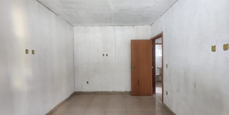 WhatsApp Image 2025-12-12 at 10.18.10