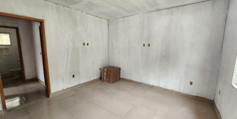 WhatsApp Image 2025-12-12 at 10.18.12 (4)