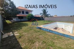COD 462: AMPLA CASA COM PISCINA – SAQUAREMA.