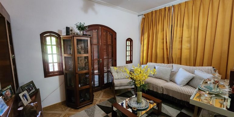 7CE3EA96-193C-4118-B571-A5E7E5A49347