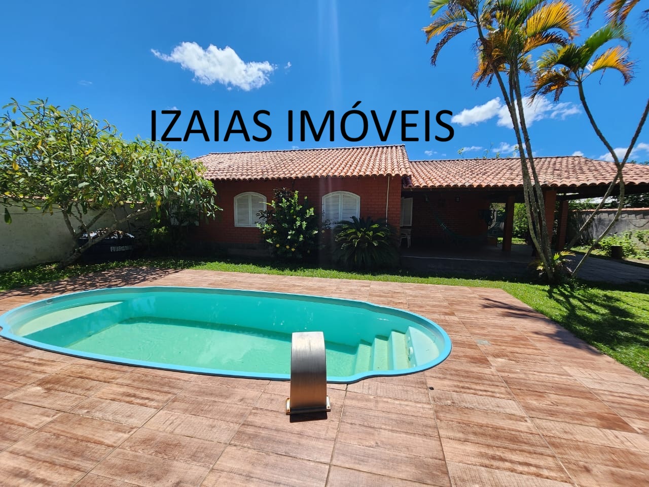 COD 458: CASA COM PISCINA PRÓXIMA A PRAIA – SAQUAREMA.