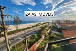 COD 351: APARTAMENTO DE FRENTE PARA A PRAIA DE SAQUAREMA.